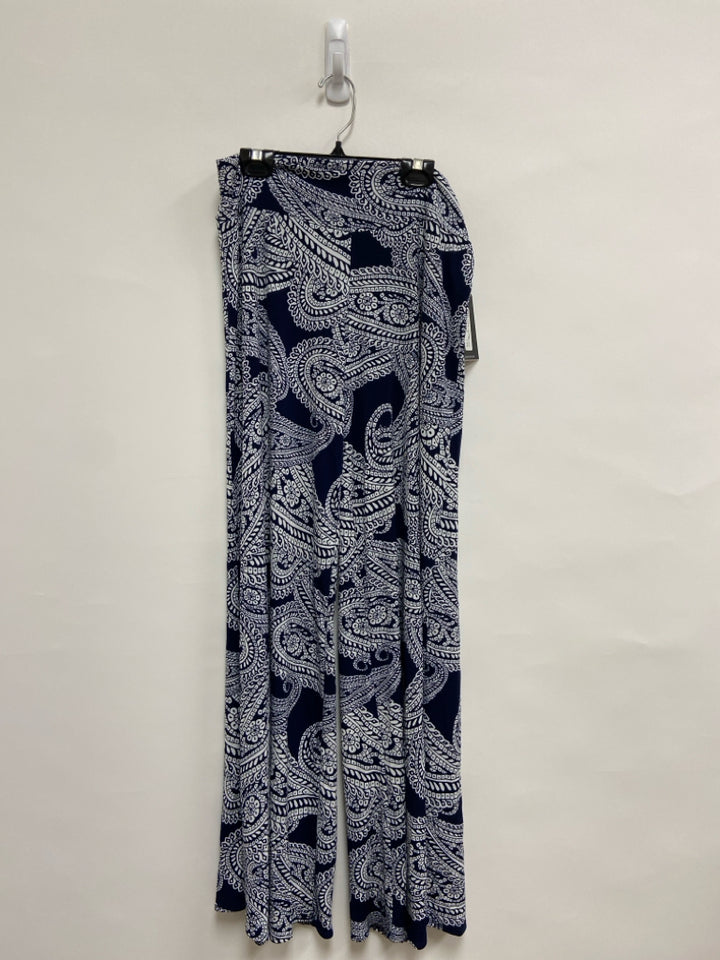 NWT Clara Sun Woo Size XL Navy White Paisley Pull-on Ladies Pants