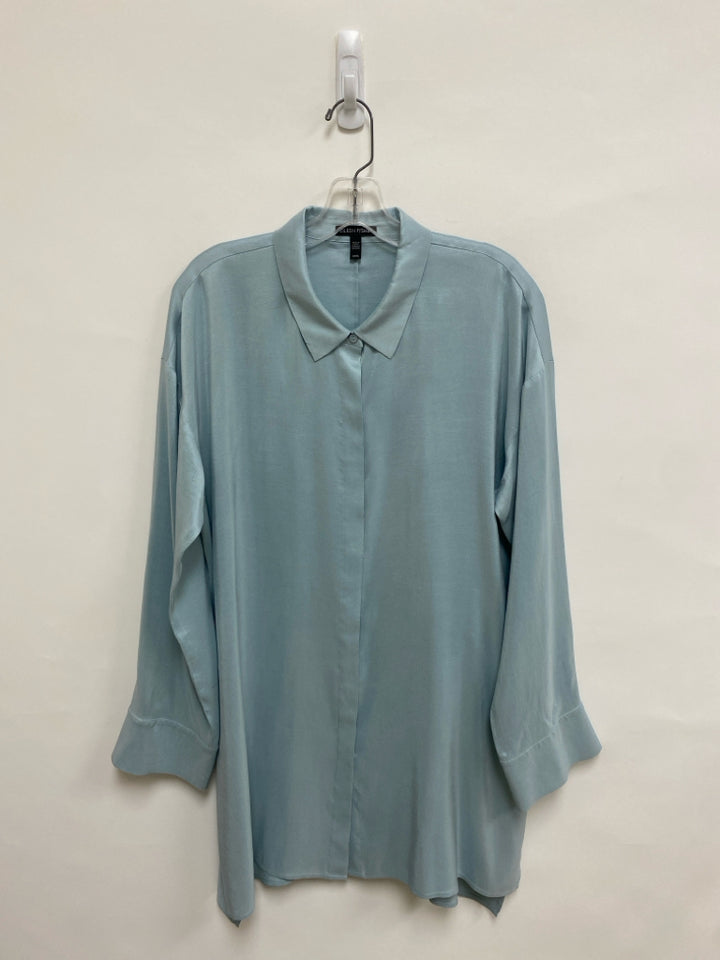 Eileen Fisher Size M Pale Blue Button Up Silk Ladies Top