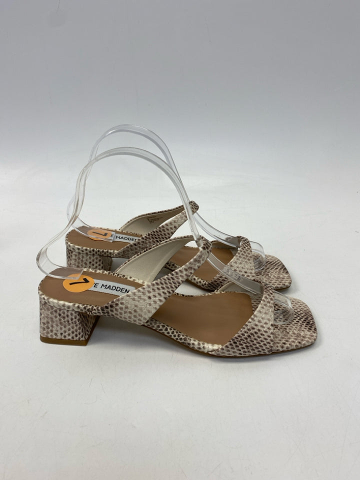 Steve Madden  Size 7 Cream/Brown Snakeprint Sandals