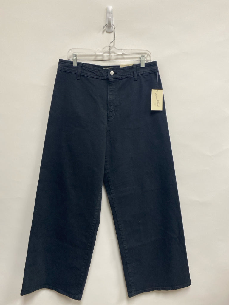 NWT Universal Thread Size 12 Black Wide Leg Ladies Jeans