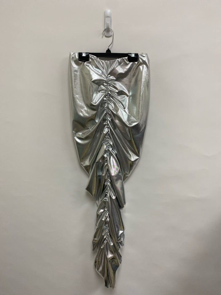 Akira Size M Silver Ruched Strapless Ladies Dress