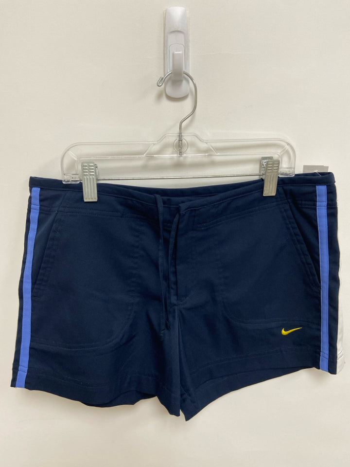 Nike Size M Navy/White Athletic Shorts