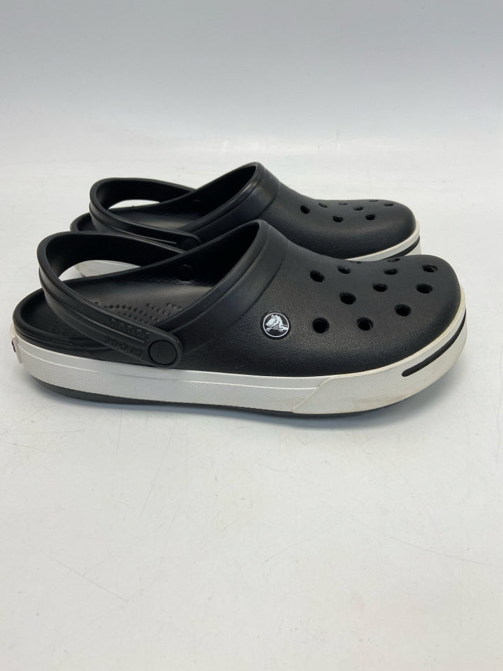 NWOT Crocs  Size 10 Black White Sandals
