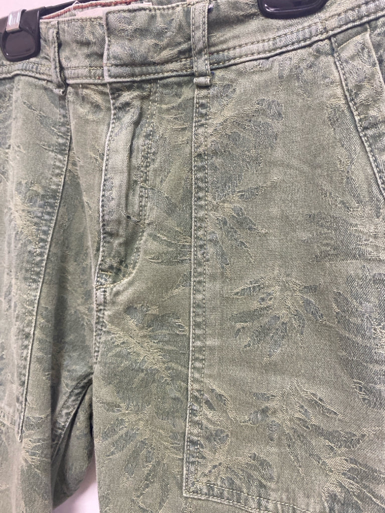Anthropologie Size 25 Olive Green Embossed Ladies Pants