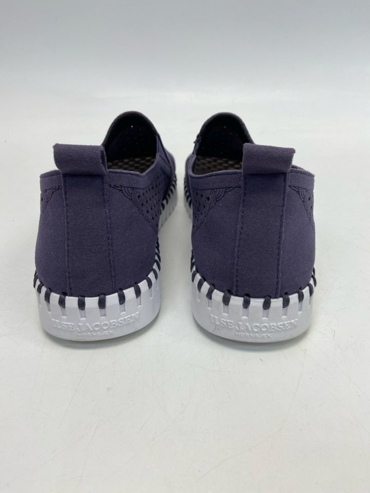 Ilse Jacobsen Hornbaek  Size 37 Navy Perforated Sneakers