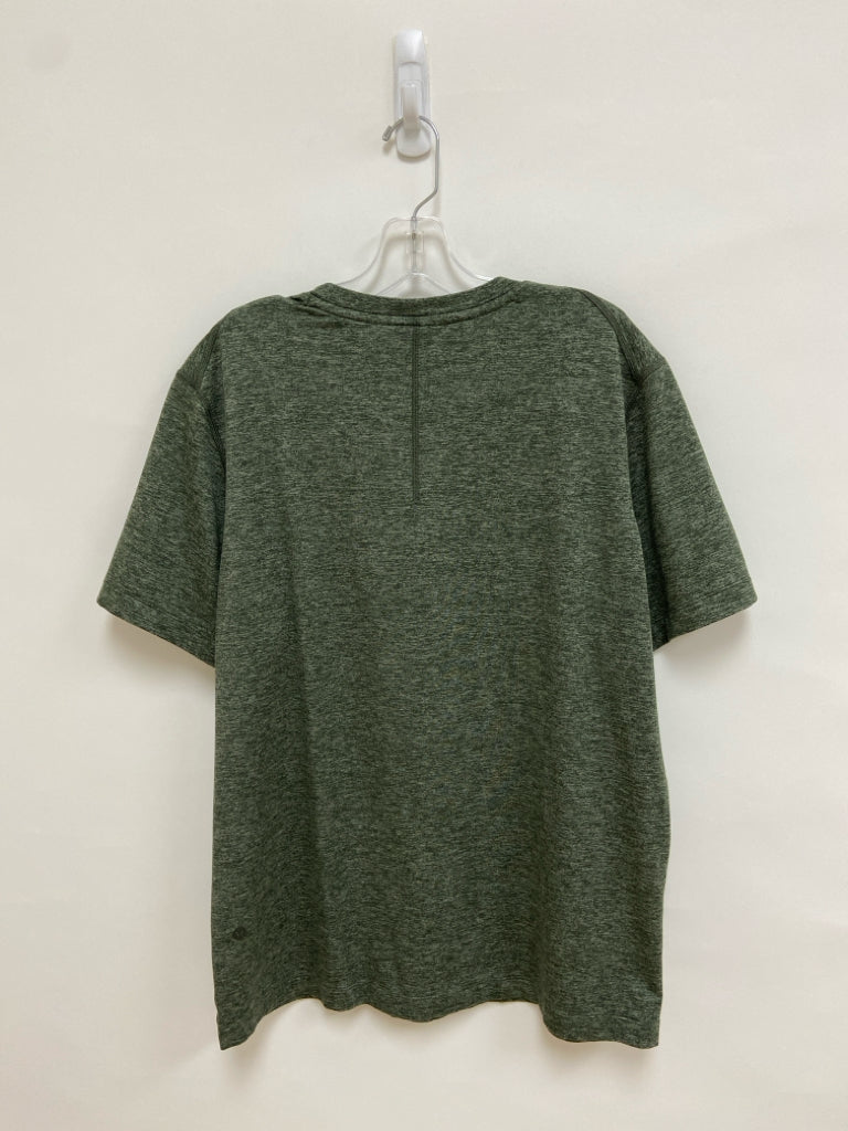 Lululemon Size L Green Streaked Athletic Top