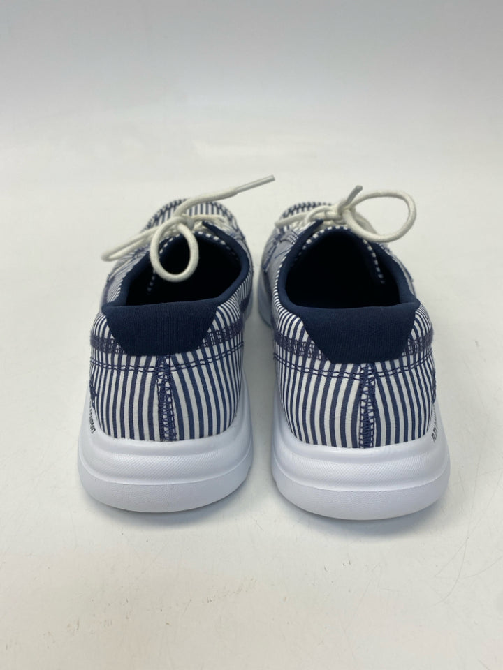 Skechers  Size 7.5 White Navy Stripe(s) Flats