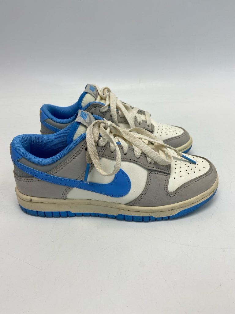 Nike SIZE 4 White/Blue Gray Lace-Up Boy&