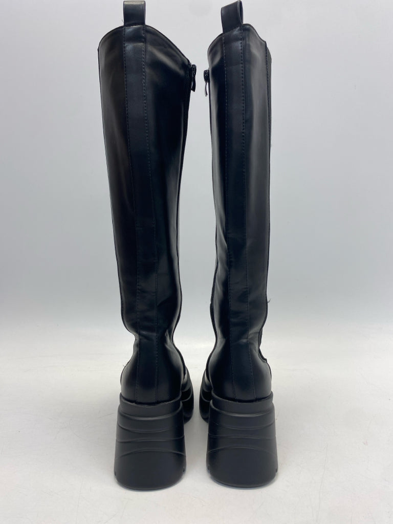 US Shoe Size 8 Black Boots