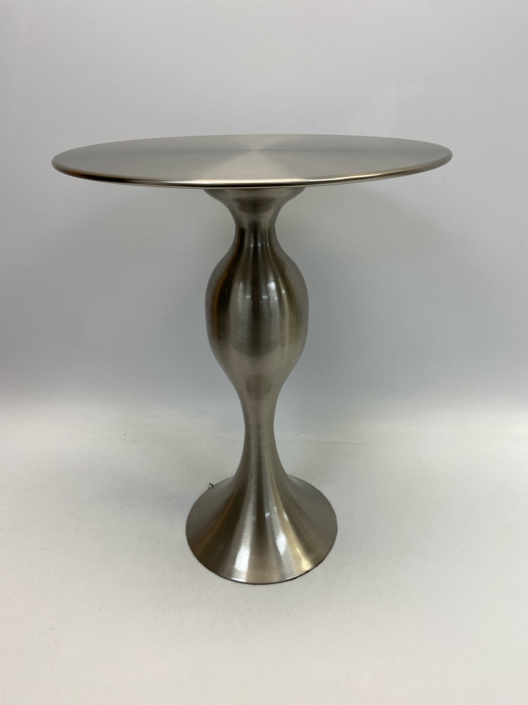 Silver Table