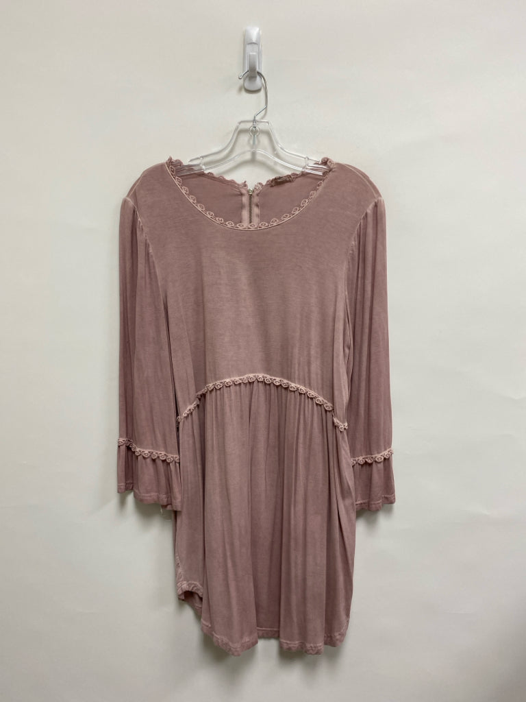 POL Size L Lavender Lace Ladies Dress