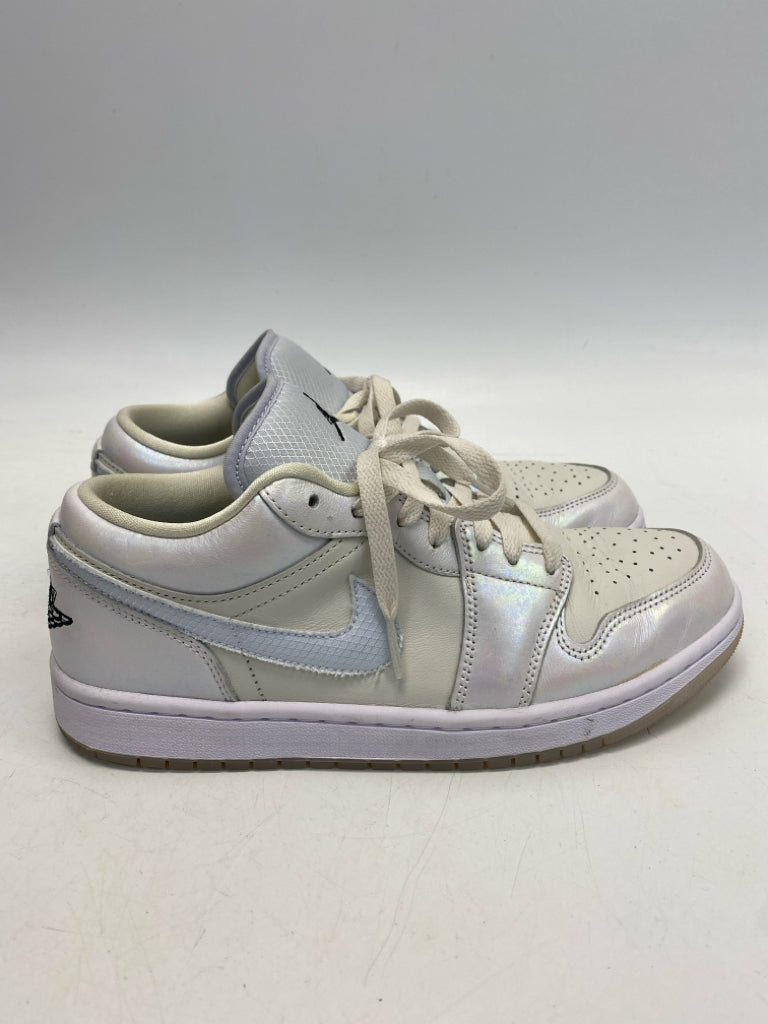 Nike  Size 9.5 White Iridescent Lace-up Sneakers