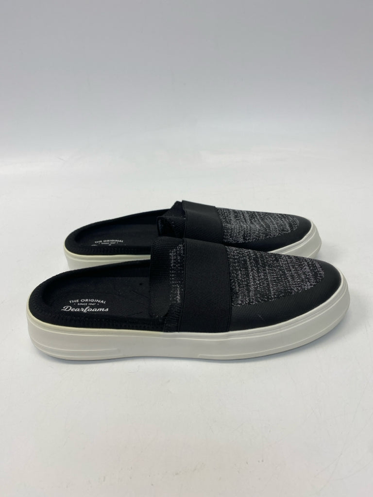 Dearfoams  Size 10 Black Gray Streaked Knit Slippers