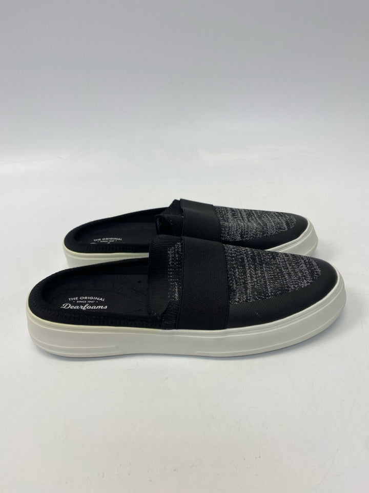 Dearfoams  Size 10 Black Gray Streaked Knit Slippers