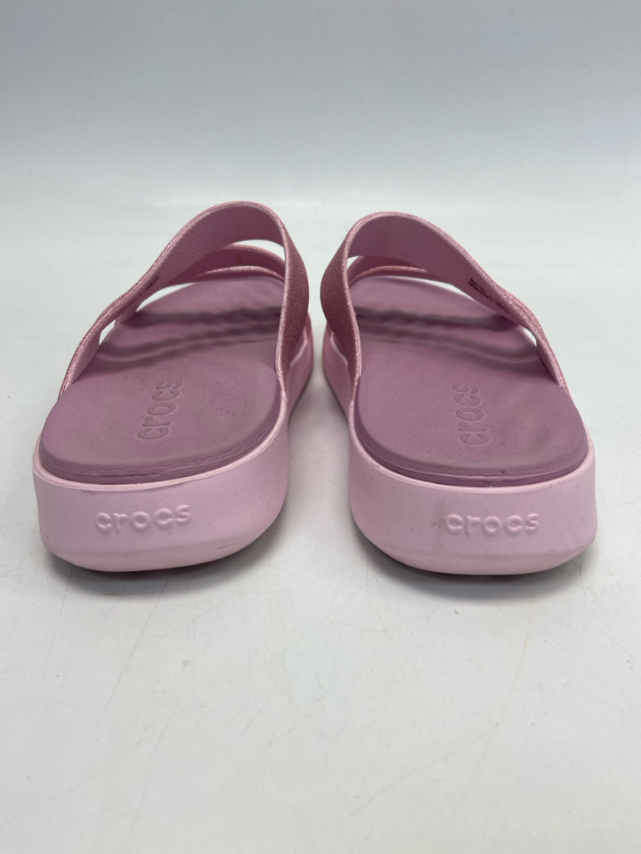 Crocs  Size 8 Pink Glitter Sandals