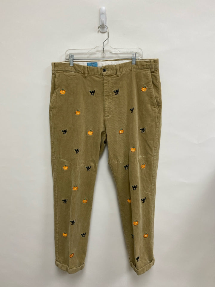 CASTAWAY NANTUCKET Size 40 Khaki Black/Orange Jack O&