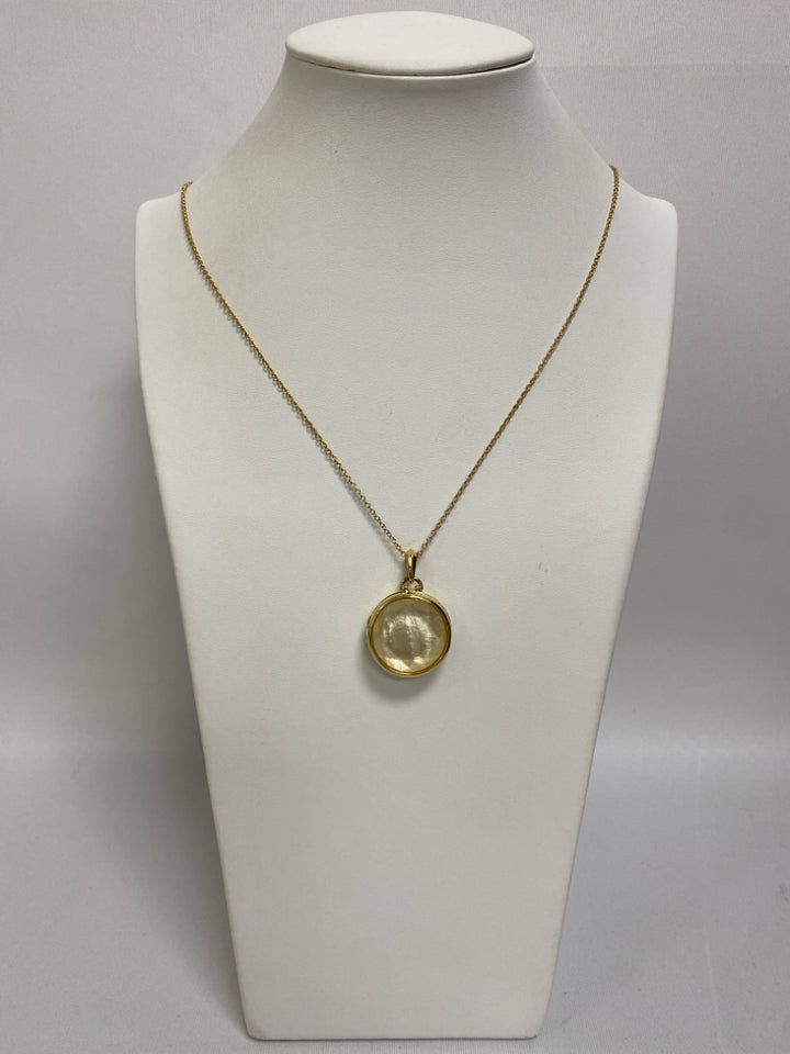 NWT Spartina Gold Color Pearl Color Circles Earrings