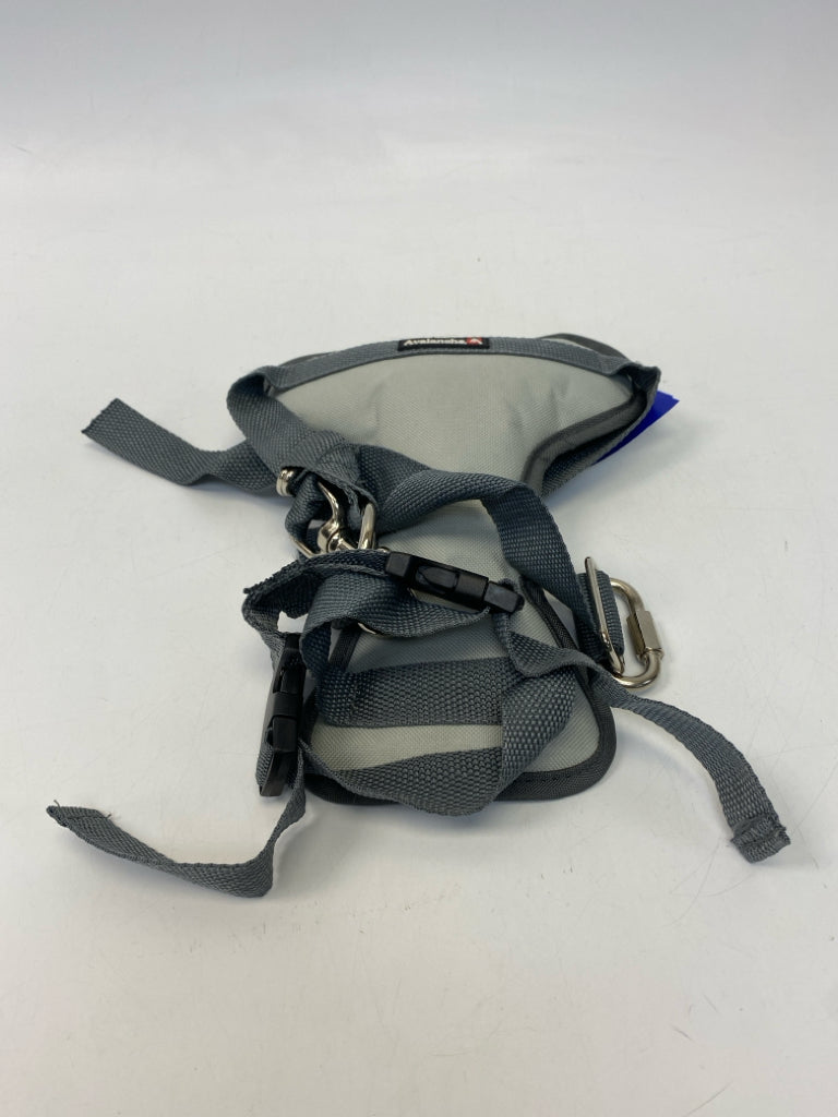 Avalanche Gray Pet Collar/Leash