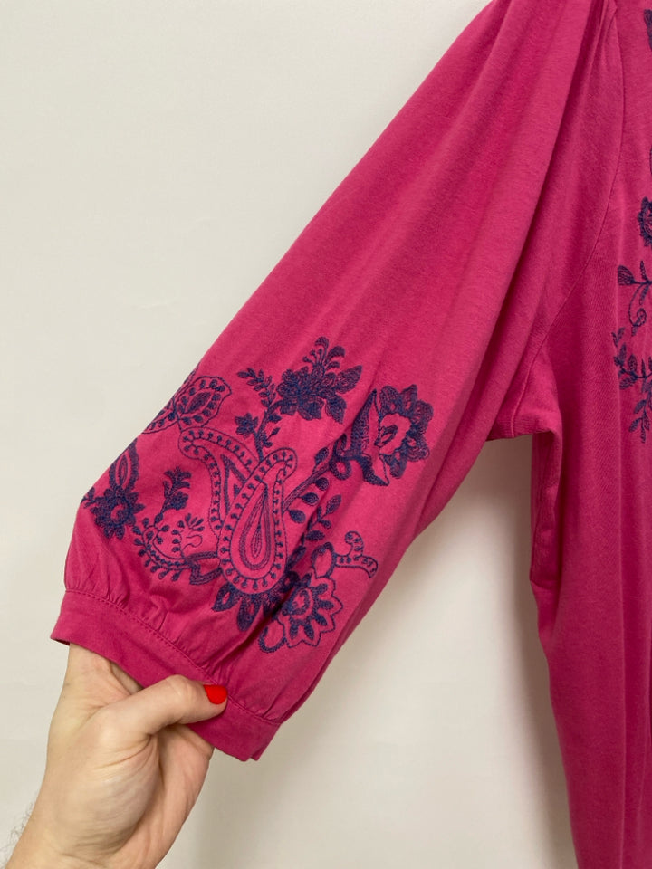 NWT J Jill Size XL Fuschia Navy Flowers Embroidered Ladies Top