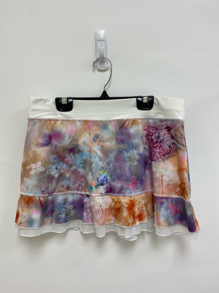 SOFIBELLA Size L Cream Lavender/Multi Flowers Athletic Skort