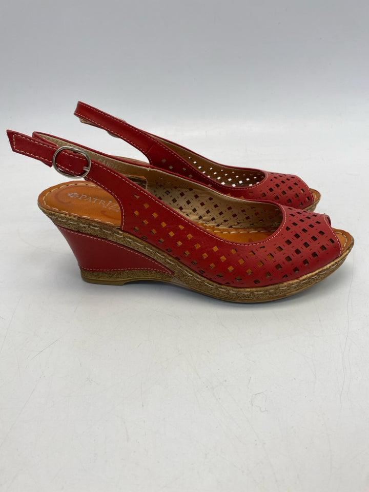 Patrizia  Size 38 Red Perforated Sandals
