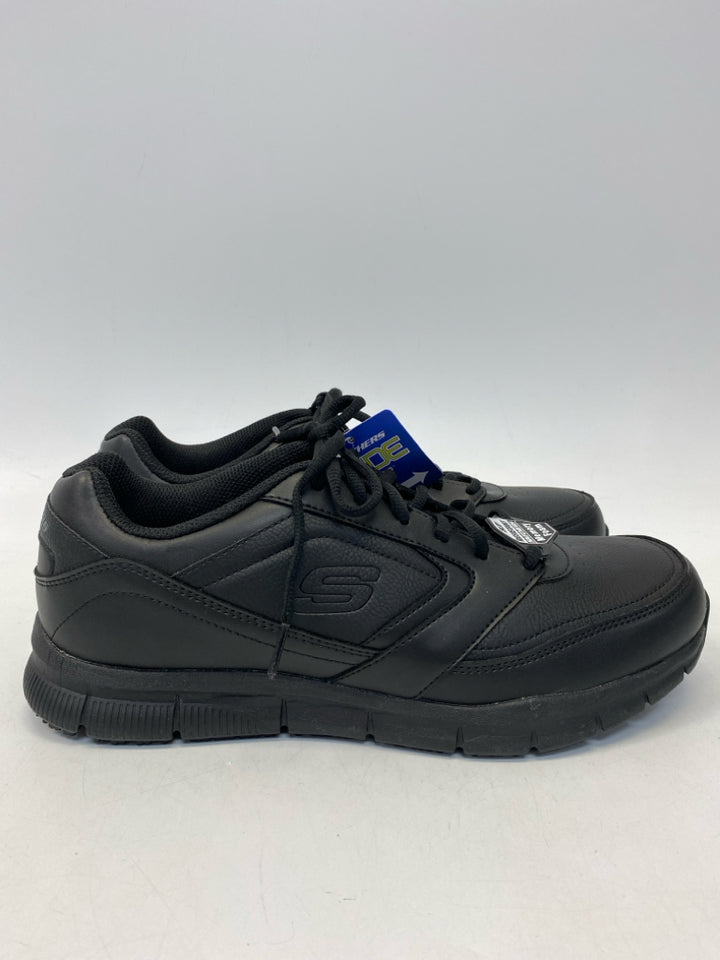 NWT Skechers Size 11 Black Lace-Up Men&
