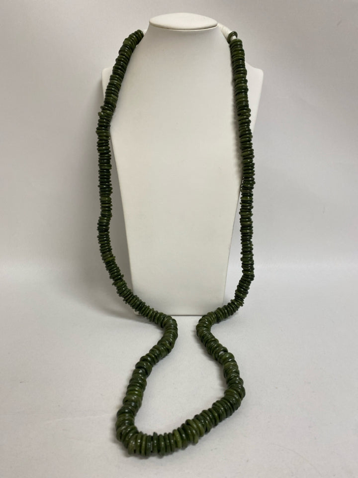 Green White Stones Necklace