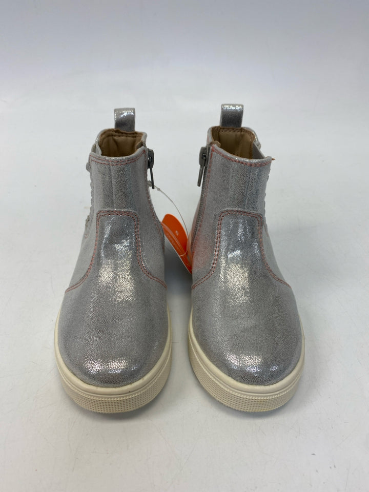 NWT wonder nation SIZE 9 Silver Girl&