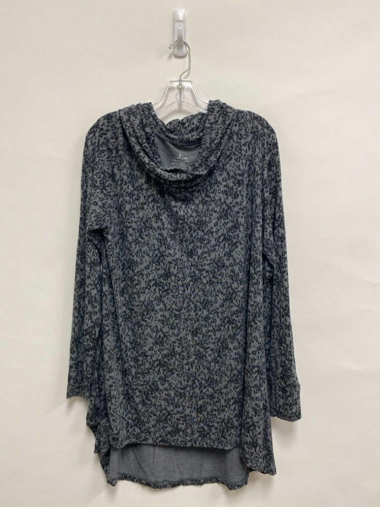 Cuddl duds Size XL Dark Gray Black Animal Print Cowl Neck Ladies Top