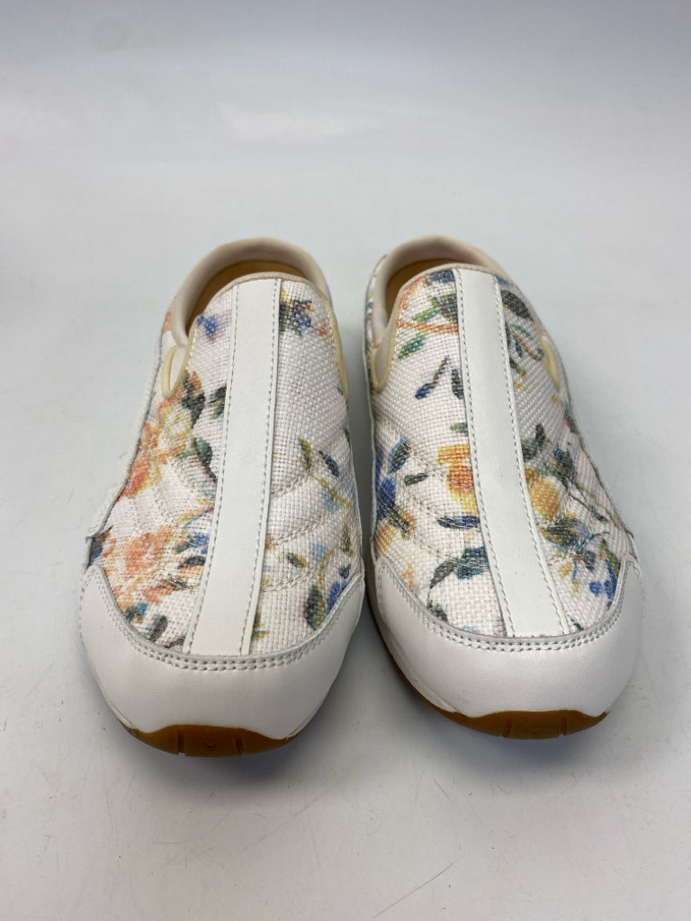 Easy Spirit  Size 8.5 White Multi-Color Flower(s) Sneakers