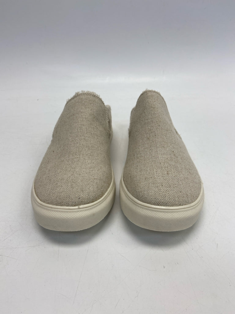 Size 9 Tan Sneakers