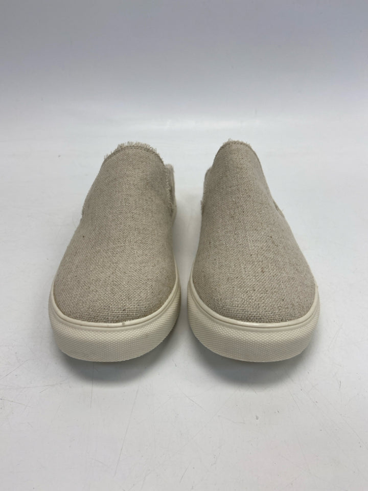 Size 9 Tan Sneakers