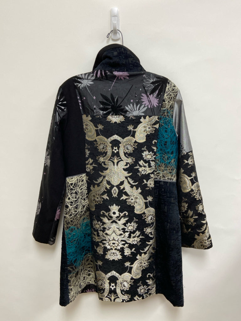 Size M Silver/Black Lavender Whimsical Button Up Ladies Jacket