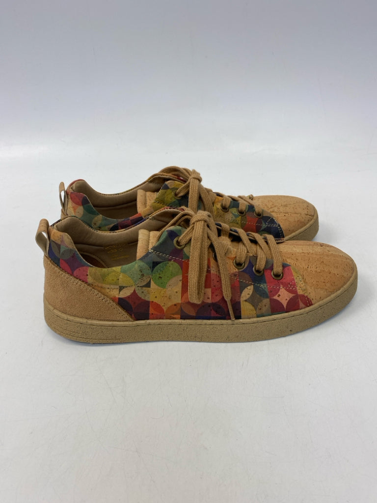 NWOT EU Shoe Size 38 Multi-Color Lace-up Sneakers