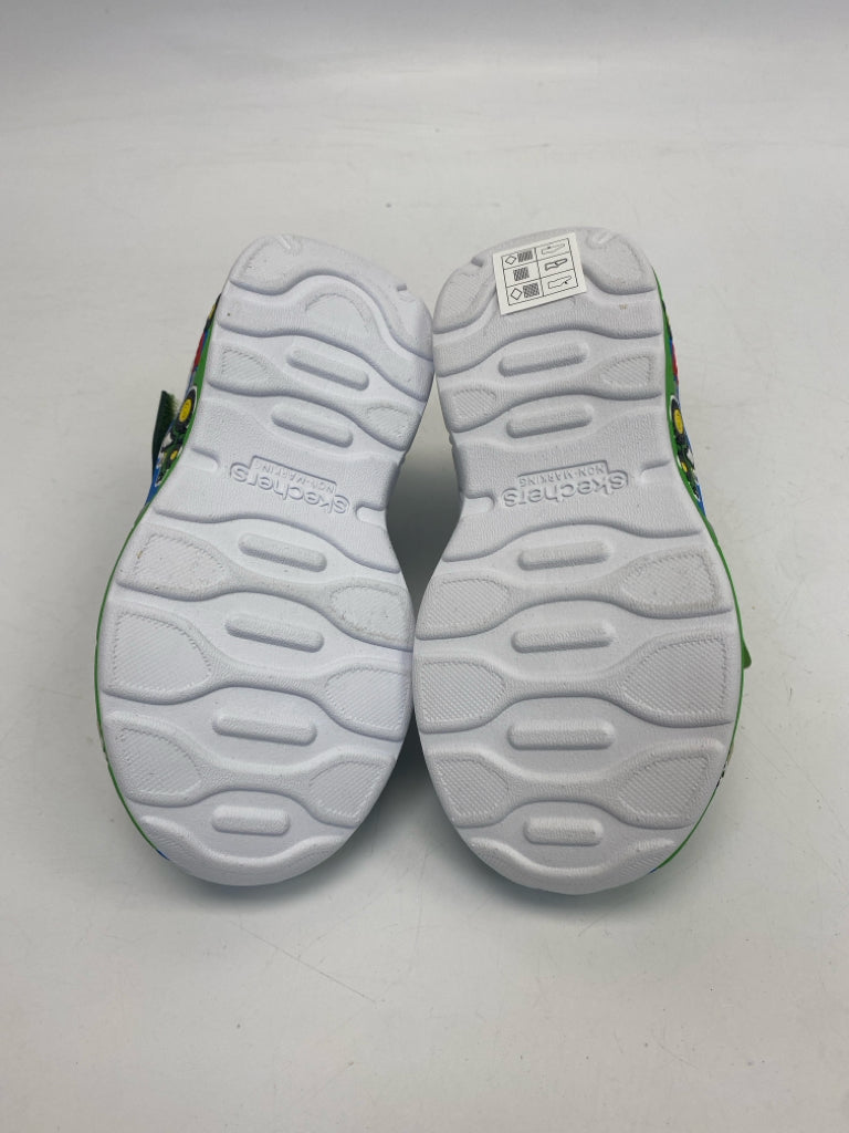 NWT Skechers SIZE 9 Green Yellow/Multi John Deere Boy&