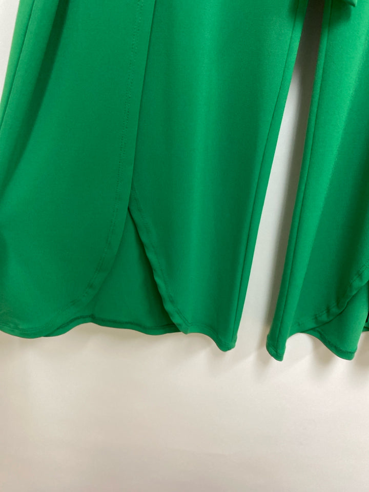 NWT Clara Sun Woo Size L Green Knotted Sleeveless Ladies 2pc Pant Set