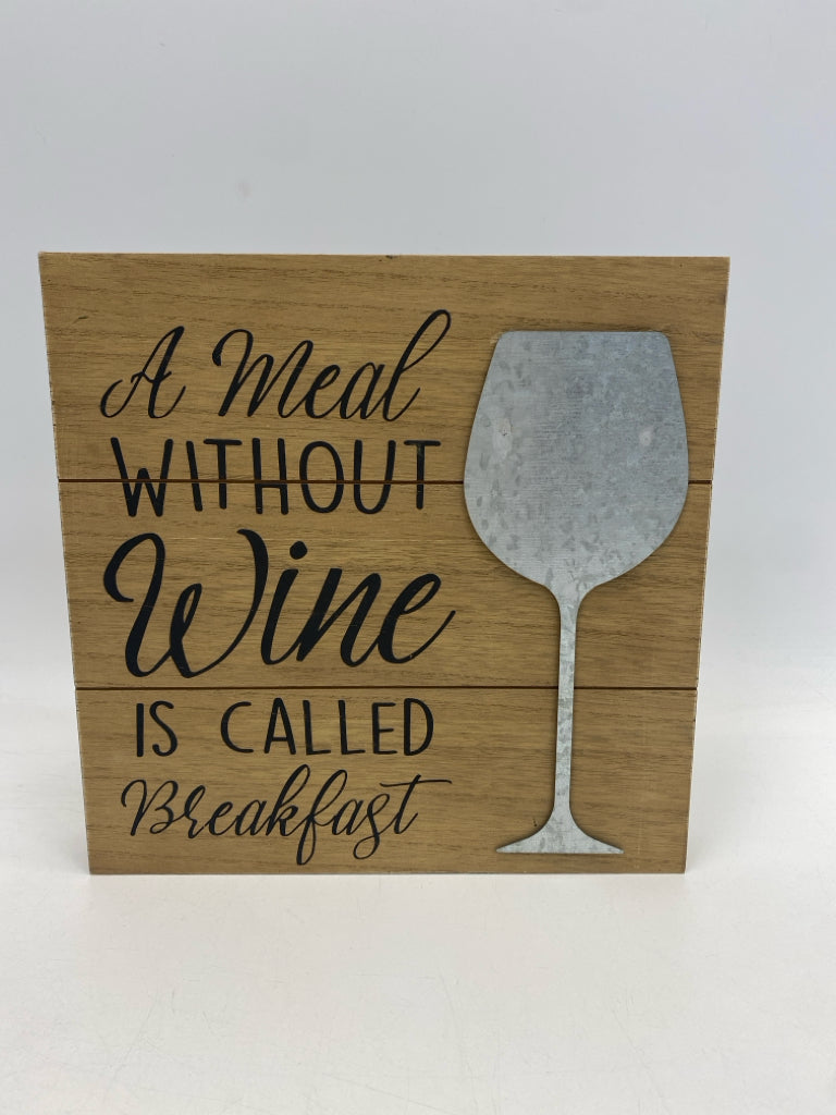 Evergreen Natural Black/Silver Wine Wood/Metal Wall Hanging