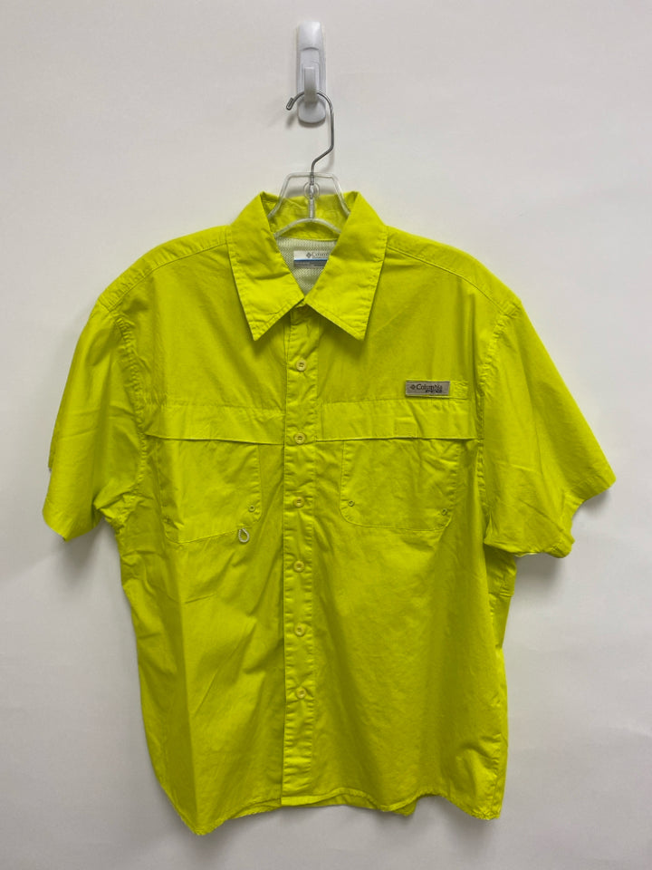 Columbia Size M Lime Green Button Up Men&