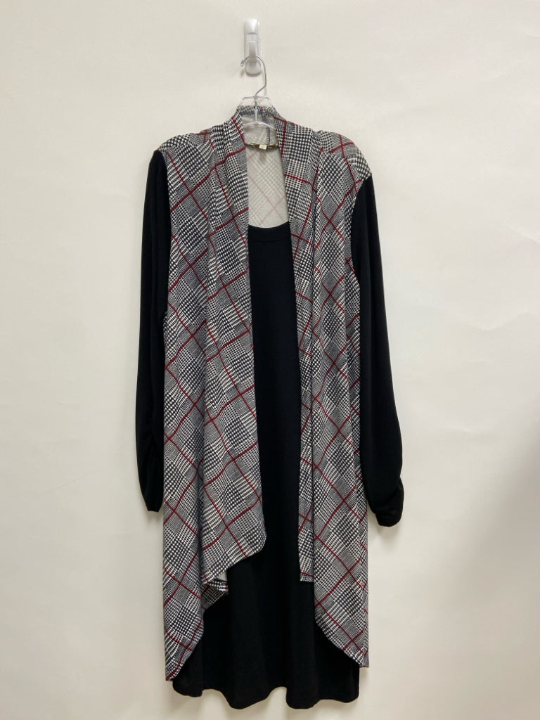 Size 2X White/Black Red Houndstooth Drape Plus Size Dress