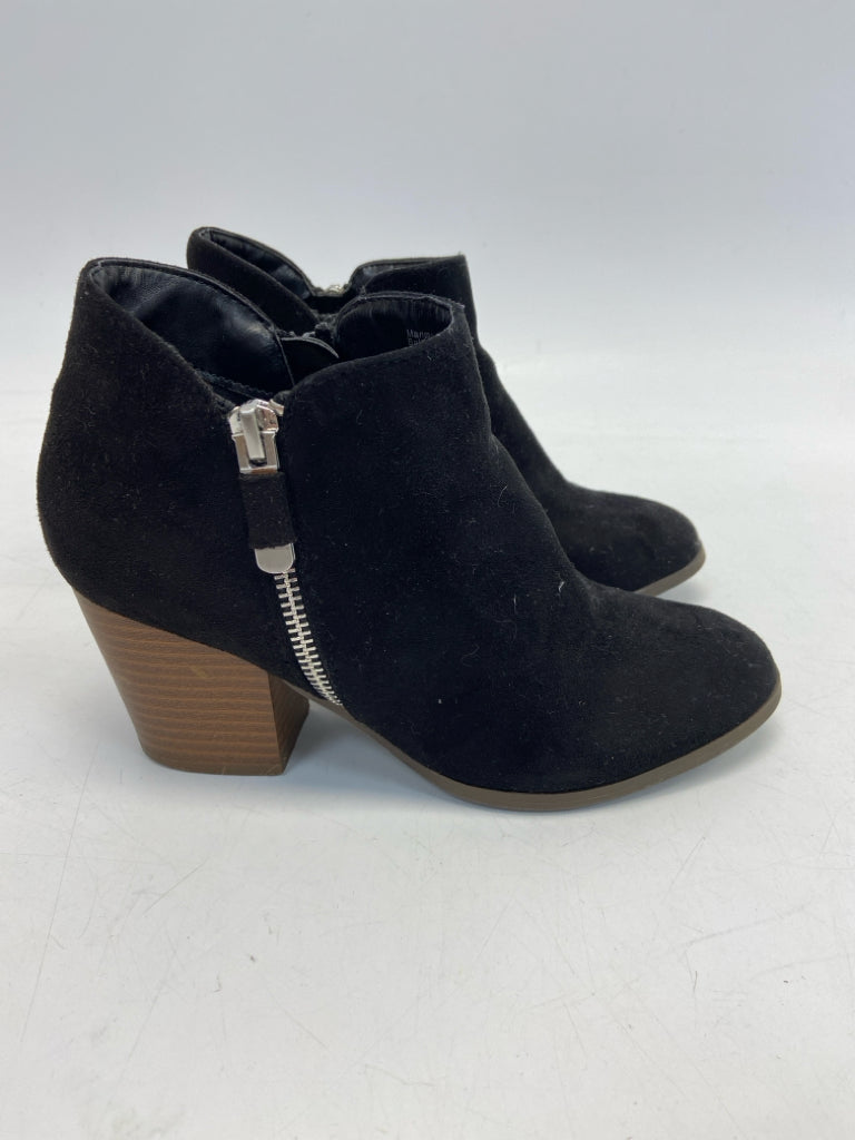 Style &amp; Co. US Shoe Size 5 Black Side Zipper Boots