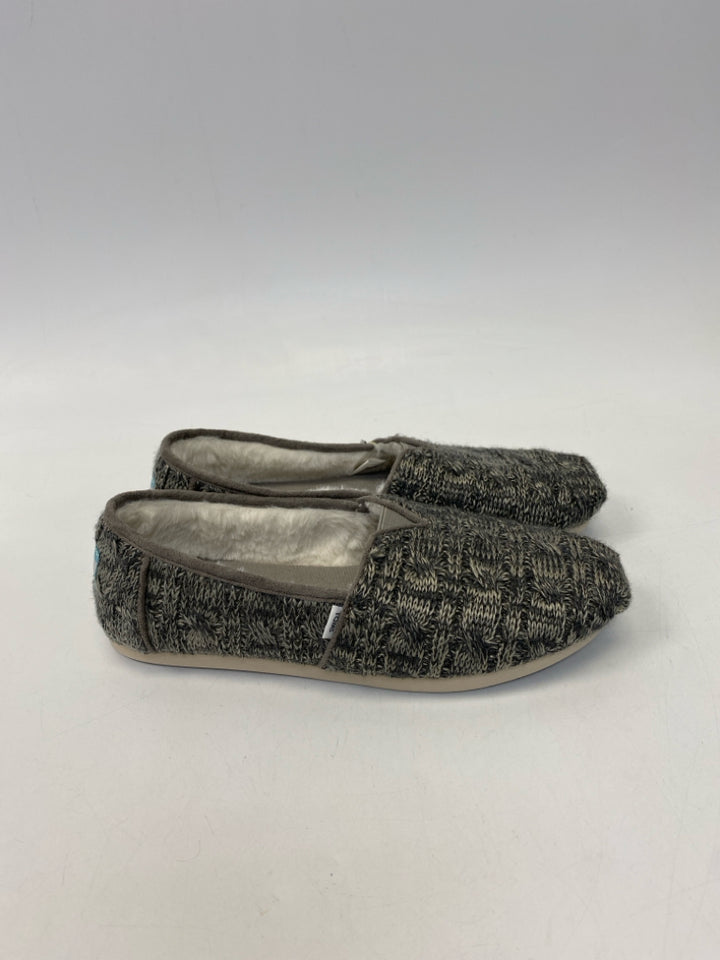 NWOT Toms  Size 7.5 Gray Streaked Flats