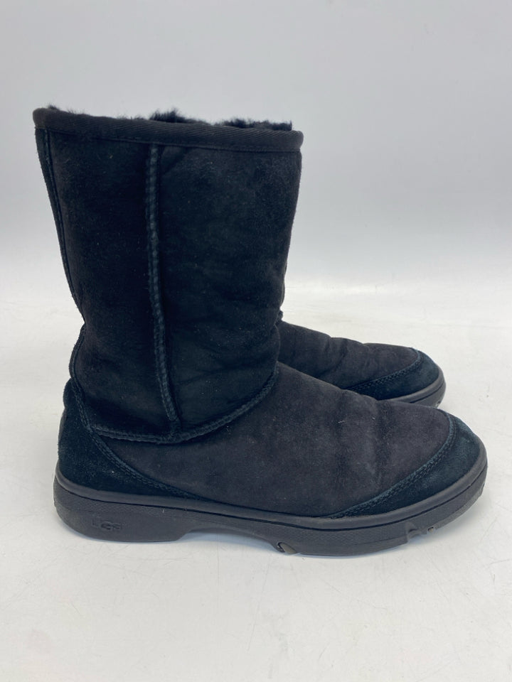 UGG US Shoe Size 8 Black Suede Boots