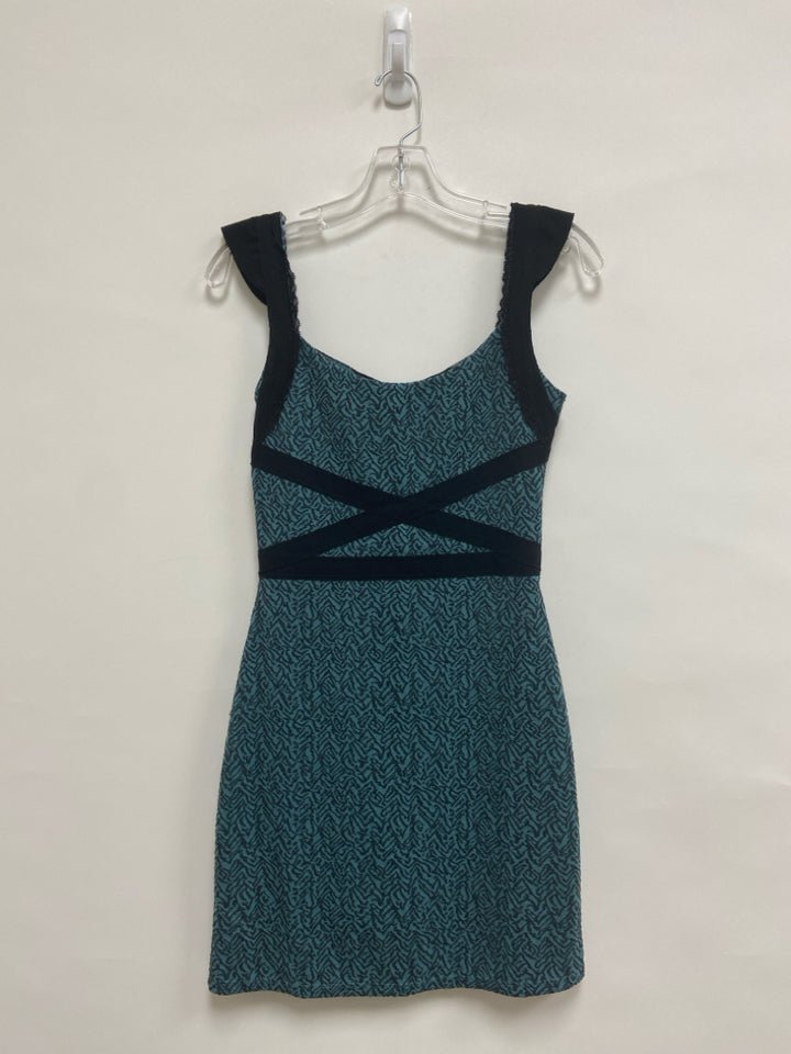 Free People Size XS Aqua/Black Abstract Sleeveless Ladies Dress