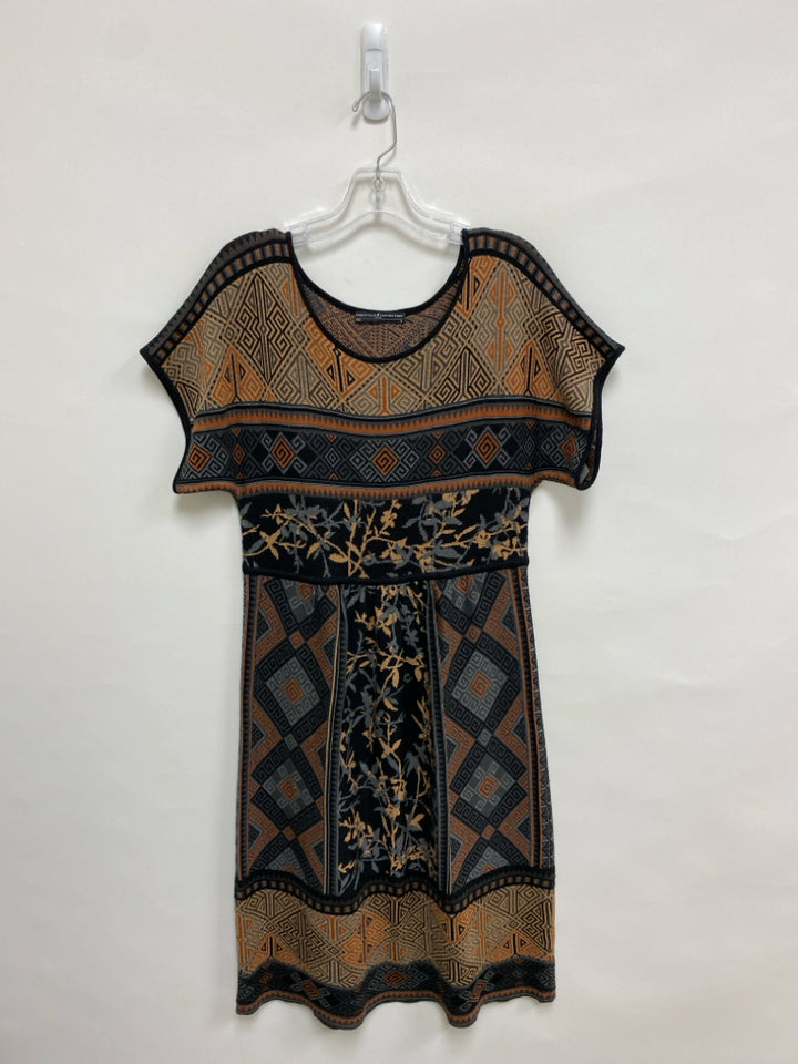 Peruvian Conn. Size M Black/Gray Brown Assorted Print Knit Ladies Dress
