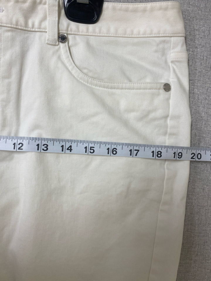 Brooks Brothers Size 12 White Cropped Ladies Pants