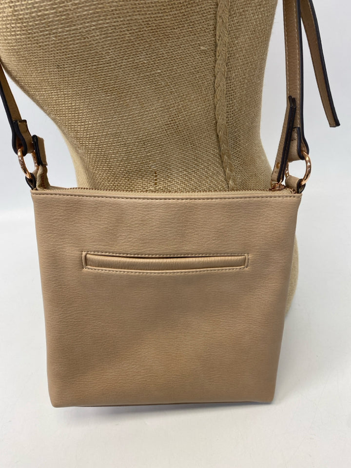 Enzo Brown Crossbody
