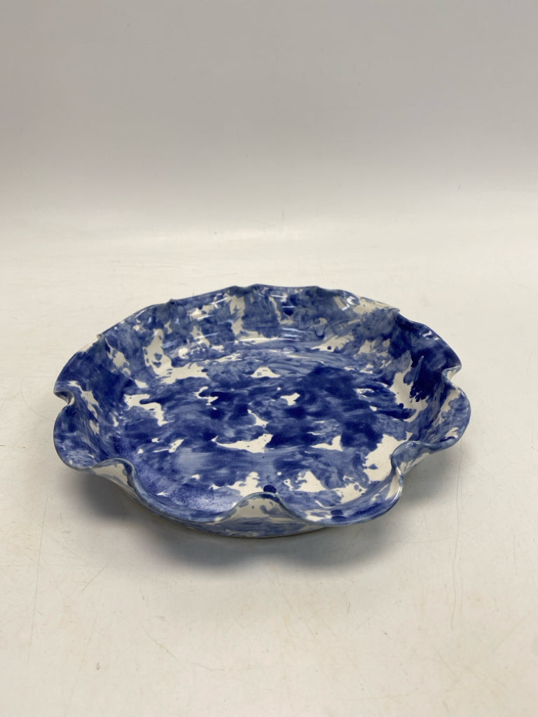 Blue White Scalloped Pie Plate