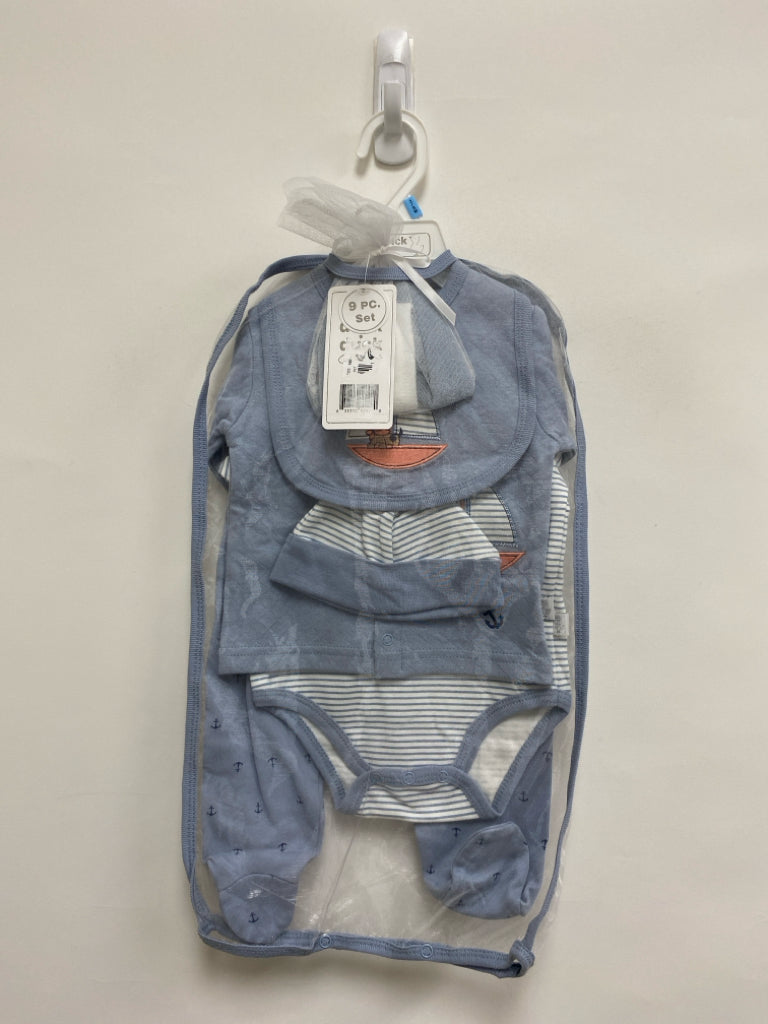 NWT Duck Duck Goose SIZE 3-6M Blue/White Assorted Print Boy&