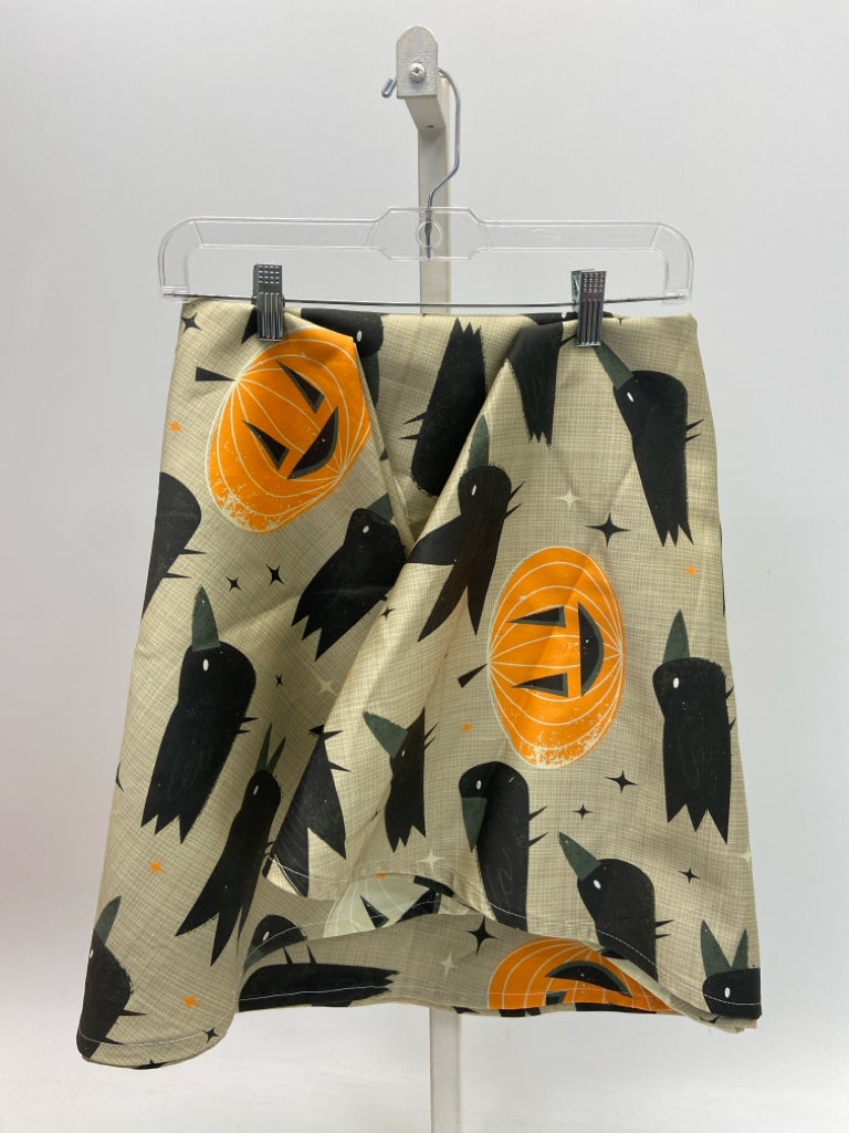 Tan Black/Orange Print Halloween