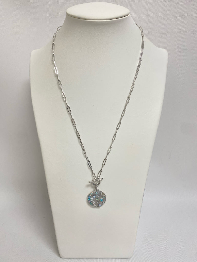 J.MILLS STUDIO Silver Clear Stones Necklace